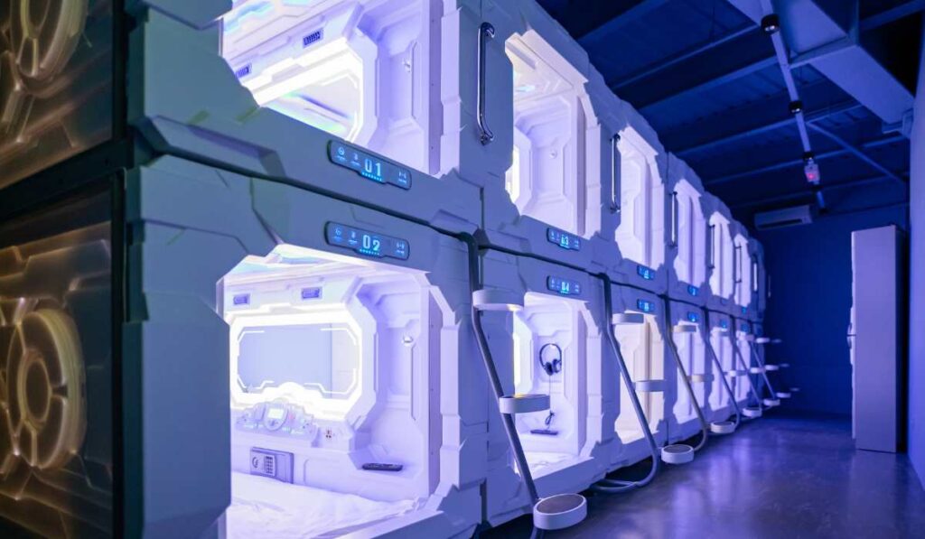 Capsule Hotel - Unique thing in Japan