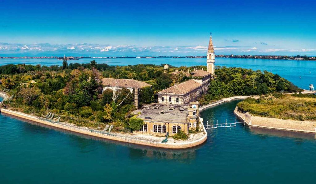 haunted places in the world - Poveglia Island,