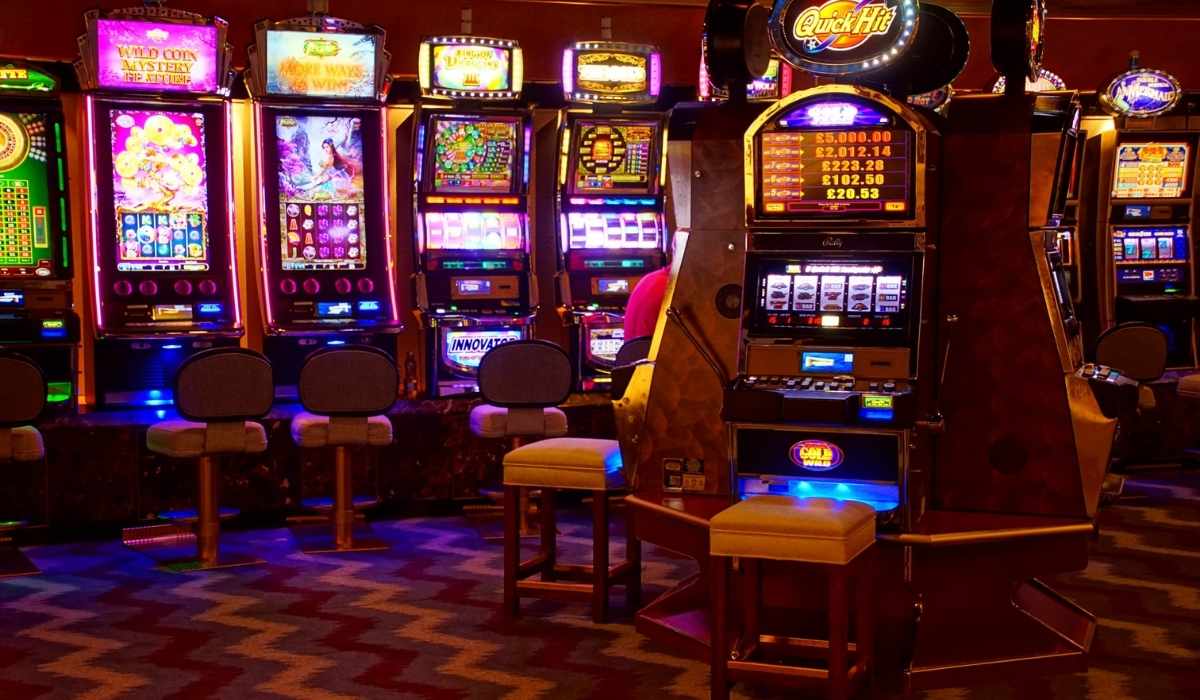 Why Don’t Casinos Have Windows Or Clocks?