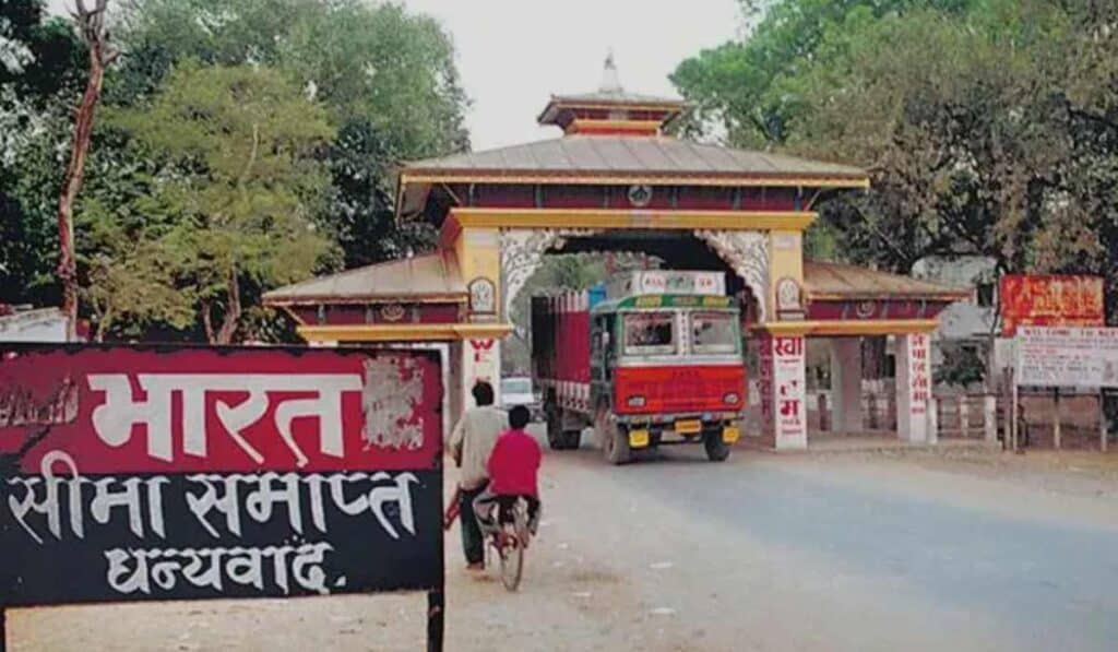 most unique border in the world - India and Nepal