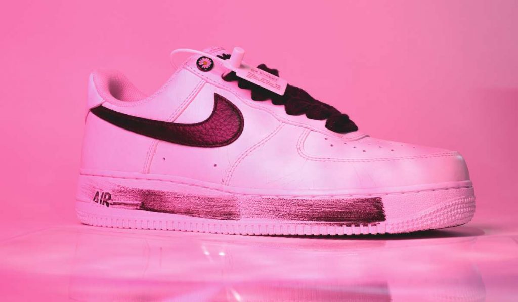 Nike sneakers are great things to buy in America