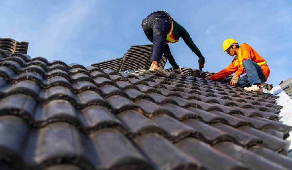 Roofer is an unsafe job