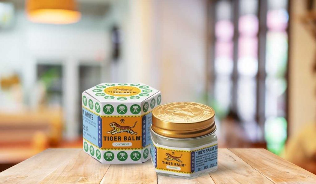 Buy Tiger balm as souvenir from Singapore