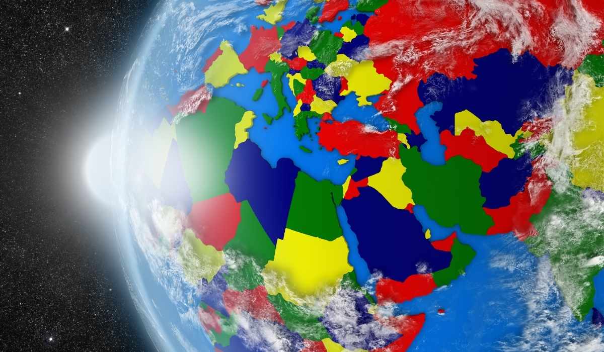 unique borders in the world