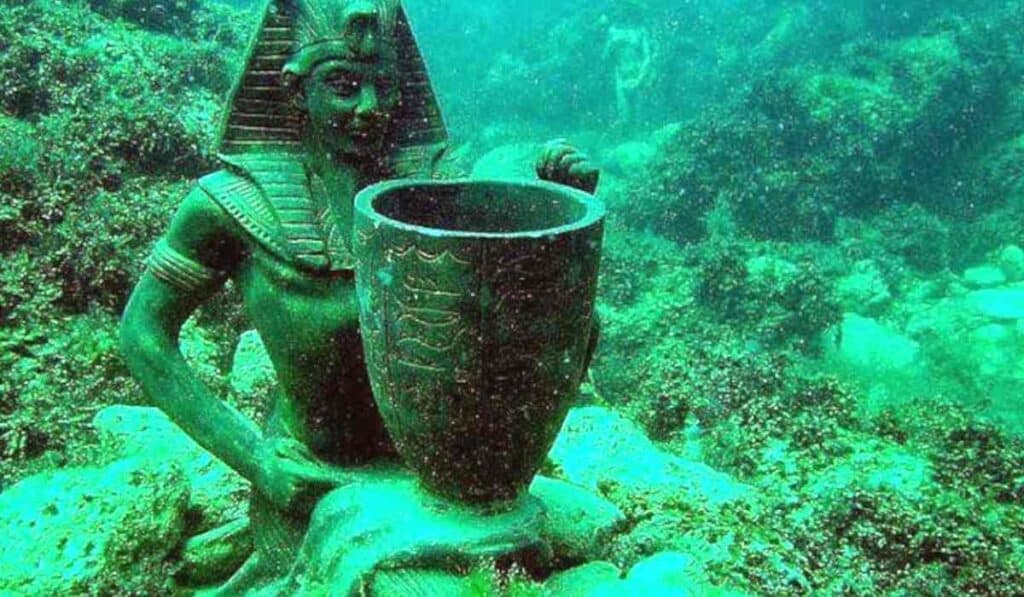 Thonis-Heracleion - lost underwater city in Egypt