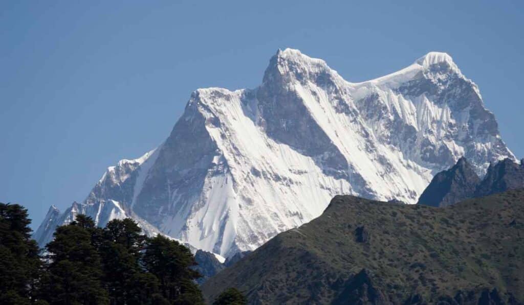 Gangkhar Puensum, Bhutan - strange place on earth