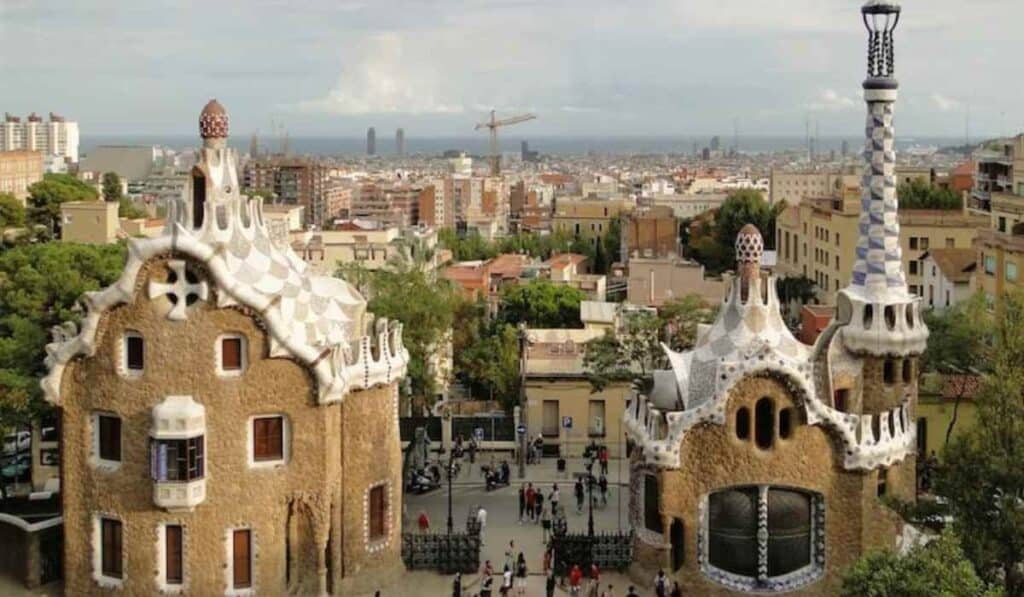 Unusual Mind House in Barcelona