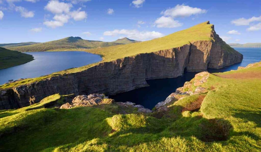 Places On Earth That Don't Feel Real - The Lake Above The Ocean, Faroe Islands