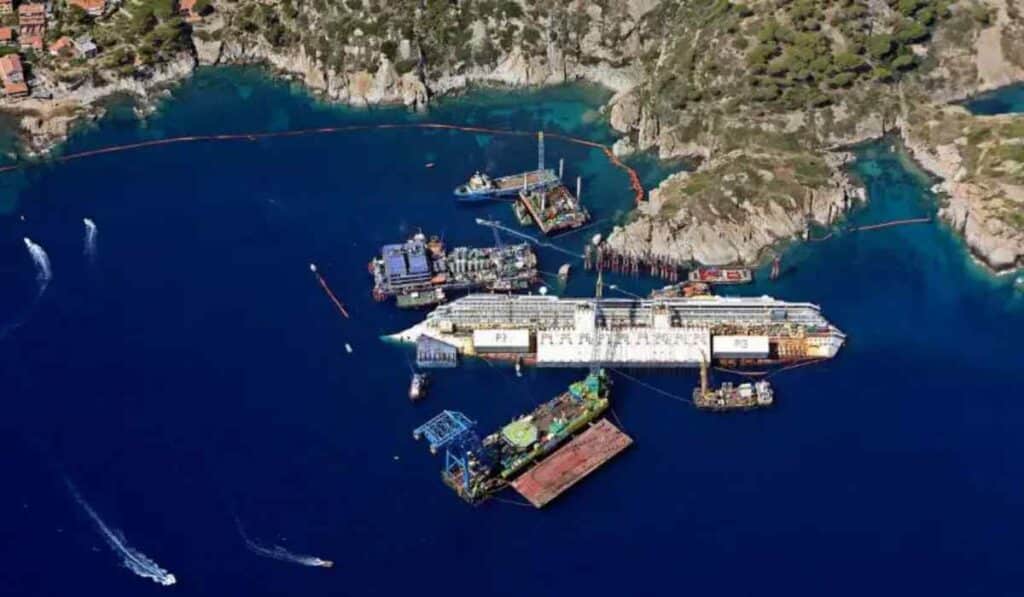 Costa Concordia - recent shipwreck