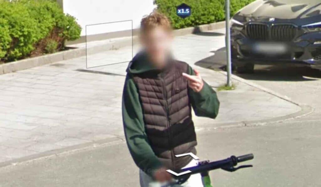 inappropriate images on google earth