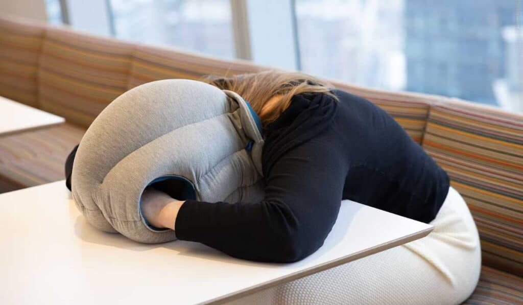 Strange things on Amazon - Ostrichpillow