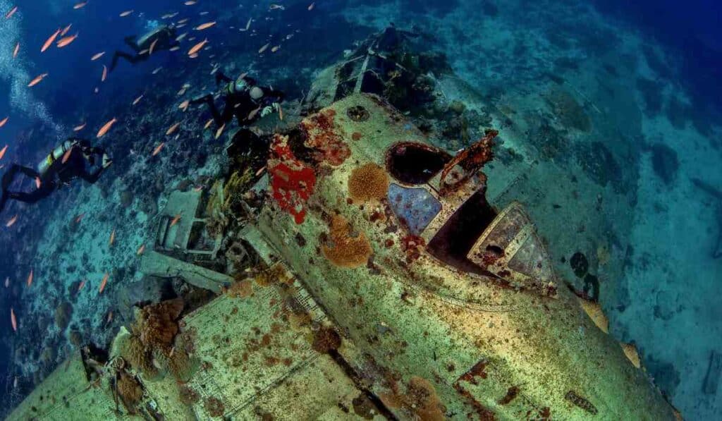 The Ghost Fleet of Chuuk Lagoon - scariest shipwreck